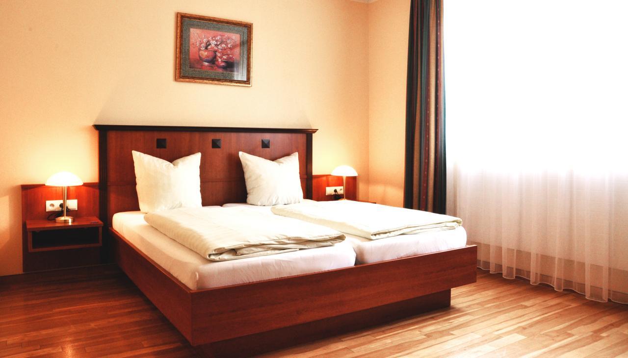 Hotel Hallertau Wolnzach Ngoại thất bức ảnh