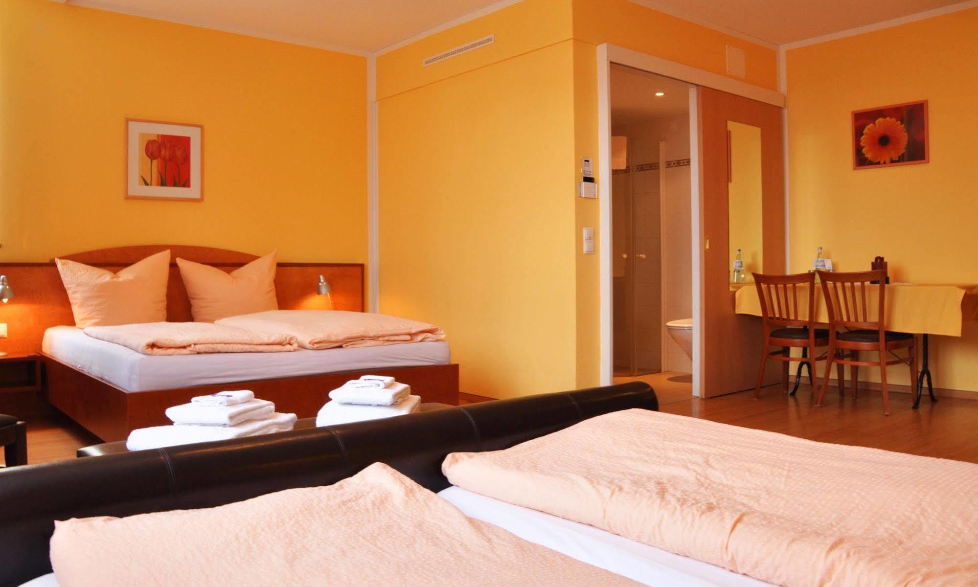 Hotel Hallertau Wolnzach Ngoại thất bức ảnh